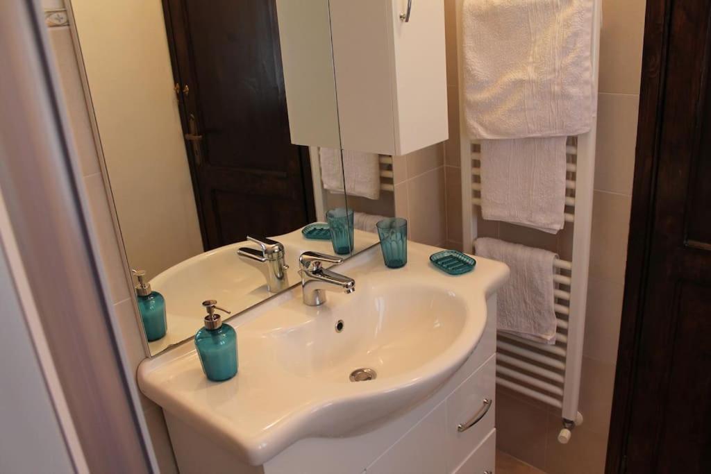 Casa Nel Borgo Antico Villa Quaratica Esterno foto