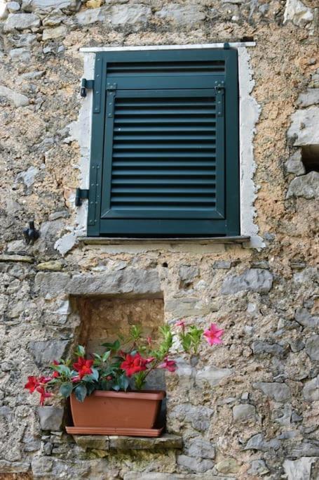 Casa Nel Borgo Antico Villa Quaratica Esterno foto